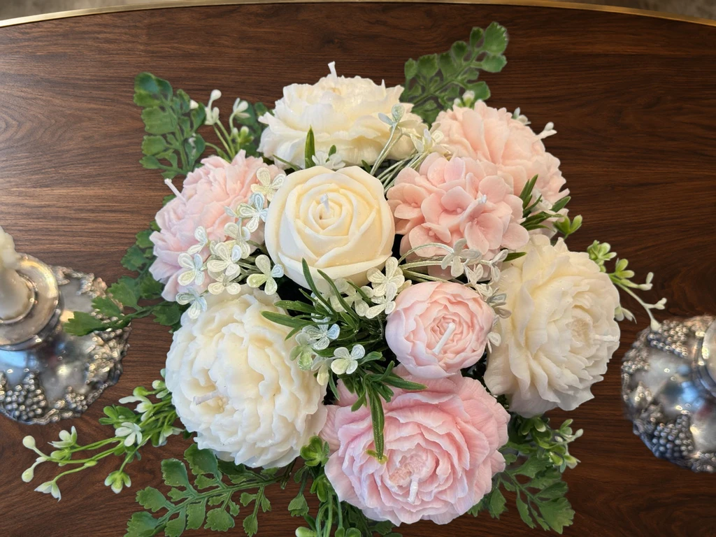 Hydrangea, Rose & Peony Candle Arrangement